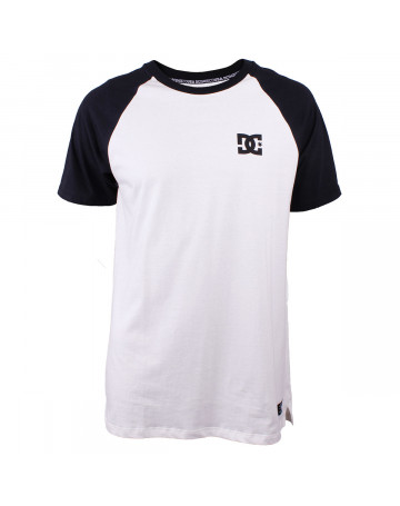 Camiseta DC Raglan Star Branco/Preto