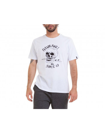 Camiseta Quiksilver Skull Board Branca