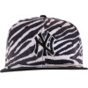 Boné New Era NY Yankees Zebra Preto - 3